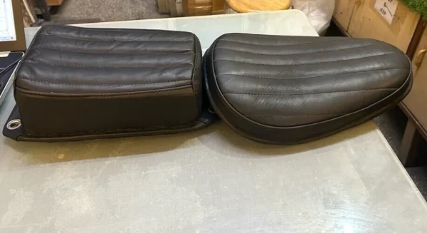 Tuck And Roll Bates Style Seat For Motorcycles Real Leather White + Pad - Image 9